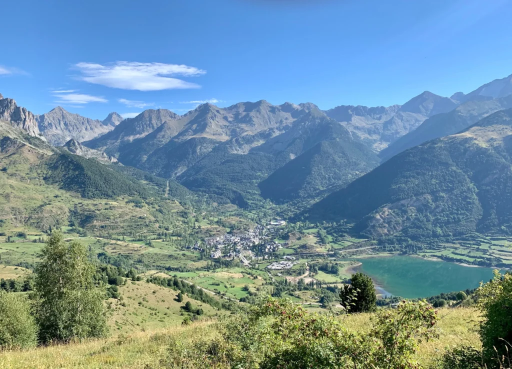 Bergpanorama in den Pyrenäen